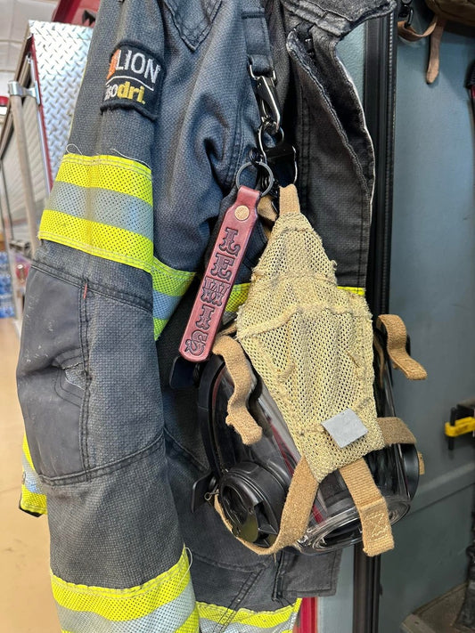 Quick Release Pull-Tab and Buckle