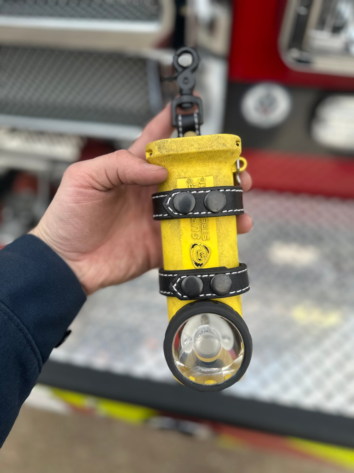 Inverted Light Holder